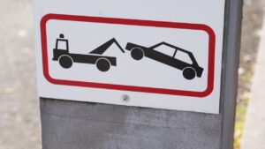 La mise en fourrière sans PV : comprendre et réagir