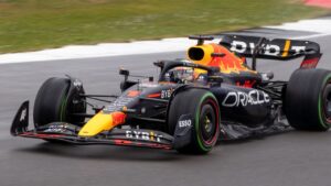 Le guide complet pour parier sur la F1 : astuces, stratégies et bookmakers