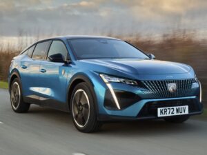 Peugeot 408 GT : un modèle alliant performance et sophistication